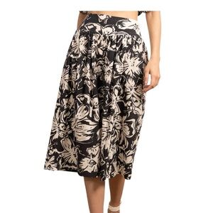 Bluebird Canyon Cade Midi Dress size Small color is black & ivory elastic waist